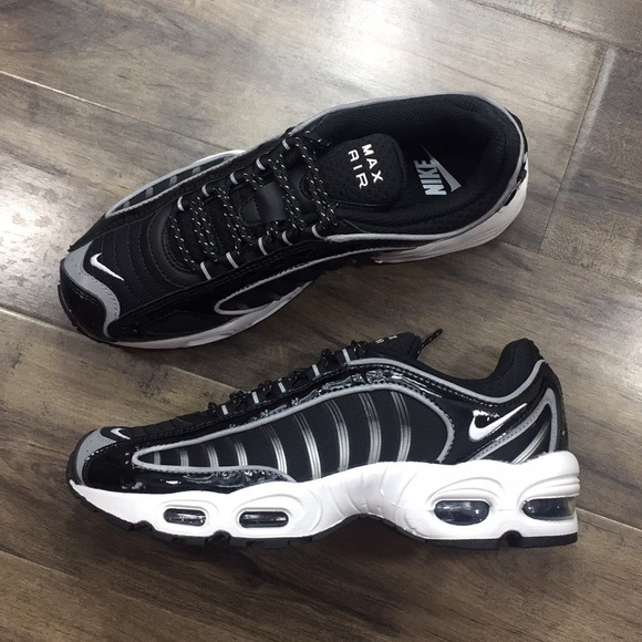 NIKE W AIR MAX TAILWIND IV NRG black/white-black - Picture 4 of 16